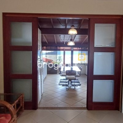 Cobertura com 108m², 3 quartos (sendo 1 suíte), 1 garagem, no bairro Jurerê em Florianópolis