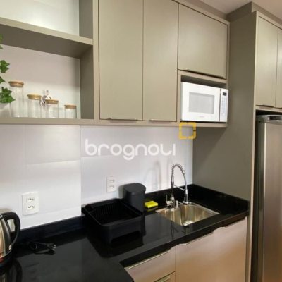 Studio com 48m², 1 quarto (sendo 1 suíte), 1 garagem, no bairro Saco Grande em Florianópolis