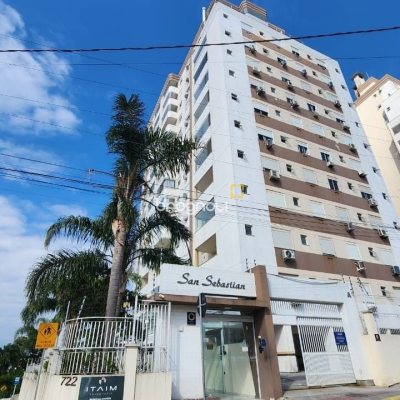 Apartamento com 59m², 2 quartos, 1 garagem, no bairro Barreiros em São José
