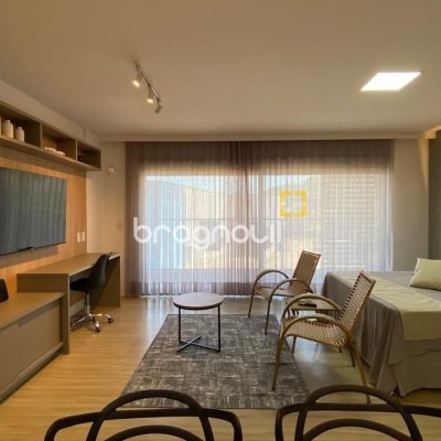 Studio com 47m², 1 quarto (sendo 1 suíte), 1 garagem, no bairro Saco Grande em Florianópolis