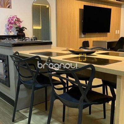 Studio com 47m², 1 quarto (sendo 1 suíte), 1 garagem, no bairro Saco Grande em Florianópolis