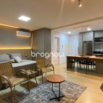 Studio com 47m², 1 quarto (sendo 1 suíte), 1 garagem, no bairro Saco Grande em Florianópolis