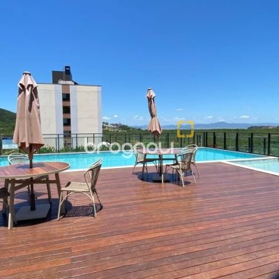 Studio com 47m², 1 quarto (sendo 1 suíte), 1 garagem, no bairro Saco Grande em Florianópolis