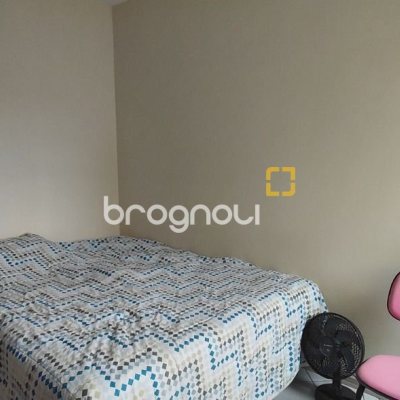 Apartamento com 80m², 2 quartos (sendo 1 suíte), 1 garagem, no bairro Trindade em Florianópolis