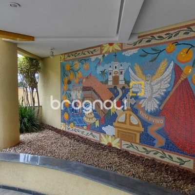 Apartamento com 80m², 2 quartos (sendo 1 suíte), 1 garagem, no bairro Trindade em Florianópolis