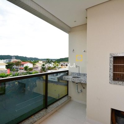 Apartamento com 71m², 2 quartos (sendo 1 suíte), 1 garagem, no bairro Cachoeira do Bom Jesus em Florianópolis