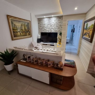 Apartamento com 190m², 3 quartos (sendo 1 suíte), 2 garagens, no bairro Kobrasol em São José