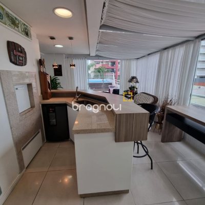 Apartamento com 190m², 3 quartos (sendo 1 suíte), 2 garagens, no bairro Kobrasol em São José
