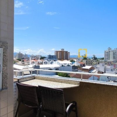 Cobertura com 161m², 3 quartos (sendo 2 suítes), 2 garagens, no bairro Balneário em Florianópolis