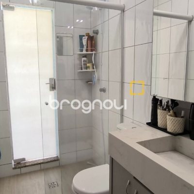 Cobertura com 161m², 3 quartos (sendo 2 suítes), 2 garagens, no bairro Balneário em Florianópolis