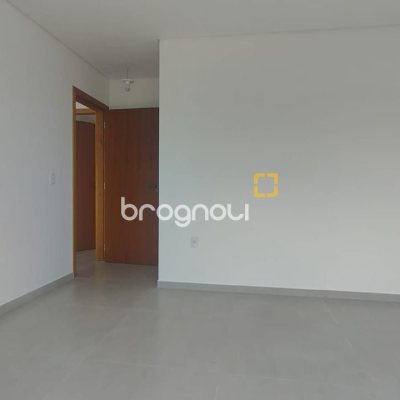 Casa com 90m², 2 quartos (sendo 2 suítes), 1 garagem, no bairro Ingleses em Florianópolis