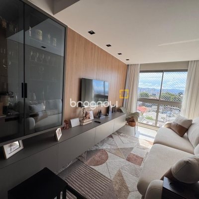 Apartamento com 87m², 3 quartos (sendo 1 suíte), 2 garagens, no bairro Jardim Atlântico em Florianópolis