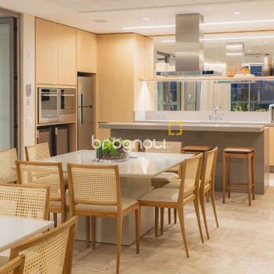 Apartamento com 87m², 3 quartos (sendo 1 suíte), 2 garagens, no bairro Jardim Atlântico em Florianópolis
