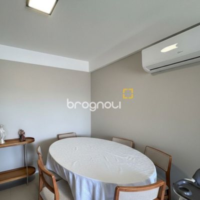 Apartamento com 87m², 3 quartos (sendo 1 suíte), 2 garagens, no bairro Jardim Atlântico em Florianópolis