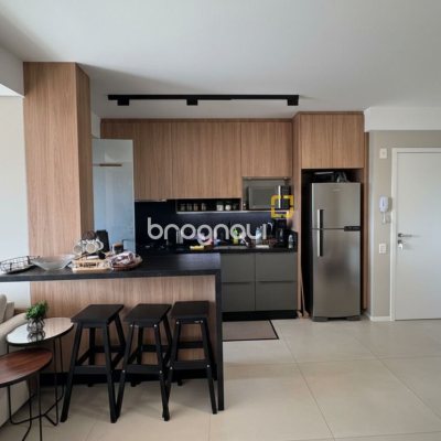 Apartamento com 87m², 3 quartos (sendo 1 suíte), 2 garagens, no bairro Jardim Atlântico em Florianópolis