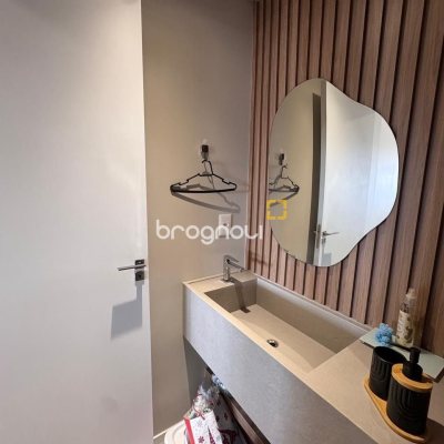 Apartamento com 87m², 3 quartos (sendo 1 suíte), 2 garagens, no bairro Jardim Atlântico em Florianópolis