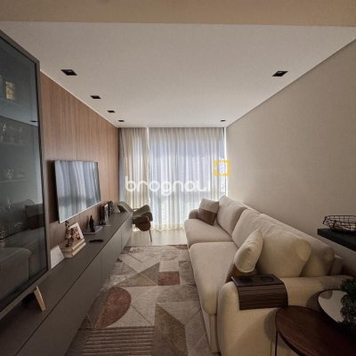Apartamento com 87m², 3 quartos (sendo 1 suíte), 2 garagens, no bairro Jardim Atlântico em Florianópolis
