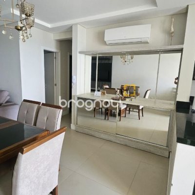Apartamento com 116m², 3 quartos (sendo 1 suíte), 1 garagem, no bairro Canasvieiras em Florianópolis