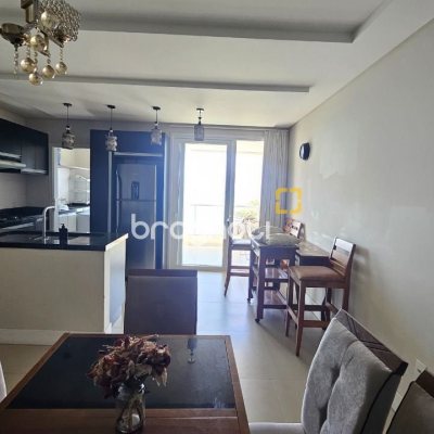 Apartamento com 116m², 3 quartos (sendo 1 suíte), 1 garagem, no bairro Canasvieiras em Florianópolis