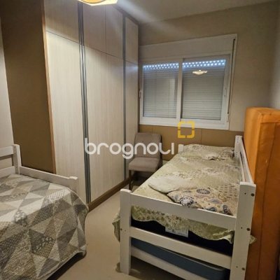 Apartamento com 116m², 3 quartos (sendo 1 suíte), 1 garagem, no bairro Canasvieiras em Florianópolis