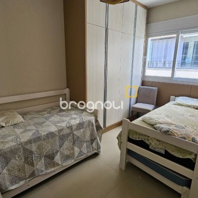 Apartamento com 116m², 3 quartos (sendo 1 suíte), 1 garagem, no bairro Canasvieiras em Florianópolis