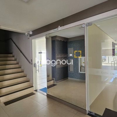 Apartamento com 116m², 3 quartos (sendo 1 suíte), 1 garagem, no bairro Canasvieiras em Florianópolis