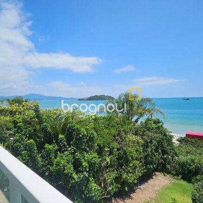 Apartamento com 116m², 3 quartos (sendo 1 suíte), 1 garagem, no bairro Canasvieiras em Florianópolis
