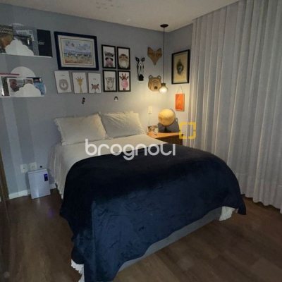 Casa com 207m², 3 quartos (sendo 3 suítes), 2 garagens, no bairro Córrego Grande em Florianópolis