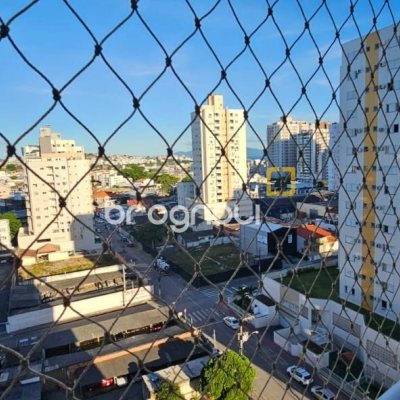 Apartamento com 67m², 2 quartos (sendo 1 suíte), 1 garagem, no bairro Campinas em São José