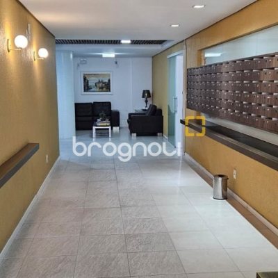 Apartamento com 67m², 2 quartos (sendo 1 suíte), 1 garagem, no bairro Campinas em São José