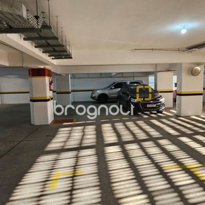 Apartamento com 67m², 2 quartos (sendo 1 suíte), 1 garagem, no bairro Campinas em São José