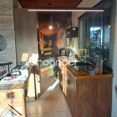 Cobertura com 107m², 2 quartos (sendo 2 suítes), 1 garagem, no bairro Ingleses em Florianópolis