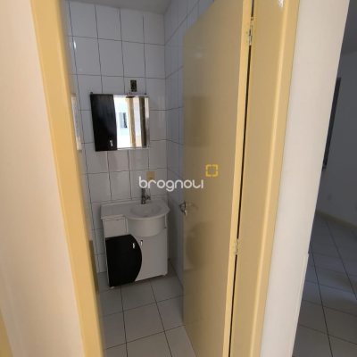 Apartamento com 51m², 2 quartos, 1 garagem, no bairro Areias em São José