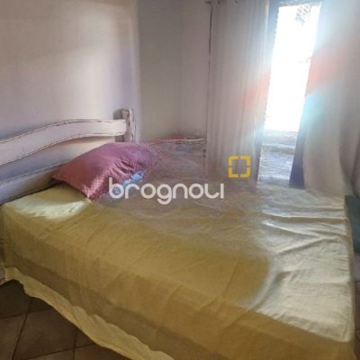 Casa com 241m², 4 quartos (sendo 2 suítes), 3 garagens, no bairro Jardim Anchieta em Florianópolis