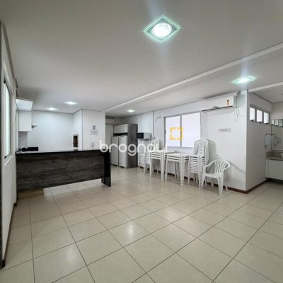 Apartamento com 65m², 2 quartos, 1 garagem, no bairro Fazenda Santo Antônio em São José
