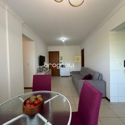 Apartamento com 65m², 2 quartos, 1 garagem, no bairro Fazenda Santo Antônio em São José