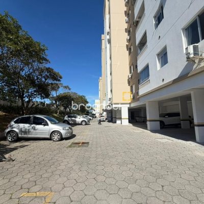 Apartamento com 65m², 2 quartos, 1 garagem, no bairro Fazenda Santo Antônio em São José