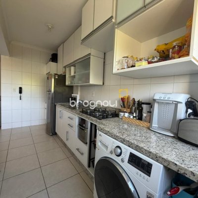 Apartamento com 65m², 2 quartos, 1 garagem, no bairro Fazenda Santo Antônio em São José