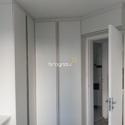 Apartamento com 47m², 2 quartos, 1 garagem, no bairro Passa Vinte em Palhoça