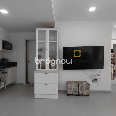 Apartamento com 93m², 2 quartos (sendo 1 suíte), 1 garagem, no bairro Ingleses em Florianópolis