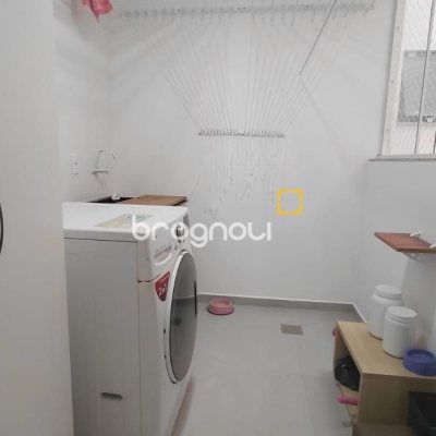 Apartamento com 93m², 2 quartos (sendo 1 suíte), 1 garagem, no bairro Ingleses em Florianópolis