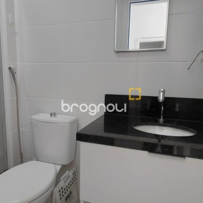 Apartamento com 93m², 2 quartos (sendo 1 suíte), 1 garagem, no bairro Ingleses em Florianópolis