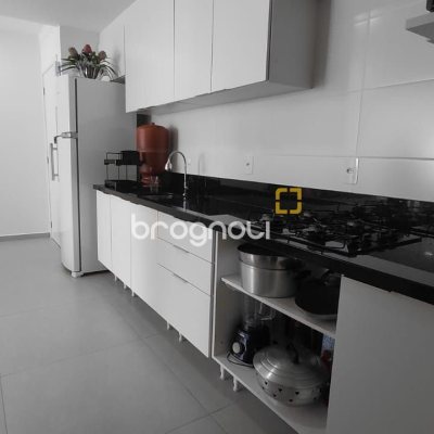 Apartamento com 93m², 2 quartos (sendo 1 suíte), 1 garagem, no bairro Ingleses em Florianópolis