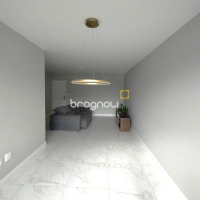 Apartamento com 113m², 3 quartos (sendo 1 suíte), 1 garagem, no bairro Campinas em São José