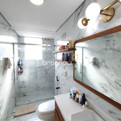 Apartamento com 113m², 3 quartos (sendo 1 suíte), 1 garagem, no bairro Campinas em São José