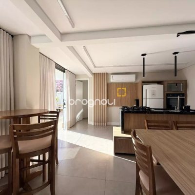 Apartamento com 113m², 3 quartos (sendo 1 suíte), 1 garagem, no bairro Campinas em São José