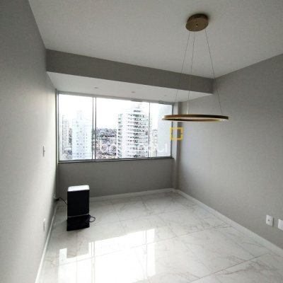 Apartamento com 113m², 3 quartos (sendo 1 suíte), 1 garagem, no bairro Campinas em São José