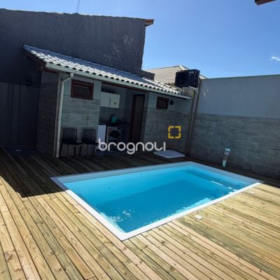 Casa com 190m², 3 quartos (sendo 1 suíte), 2 garagens, no bairro Ingleses em Florianópolis