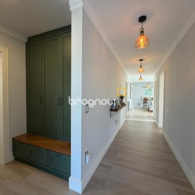 Casa de Condomínio com 204m², 3 quartos (sendo 1 suíte), 1 garagem, no bairro Sul do Rio em Santo Amaro da Imperatriz