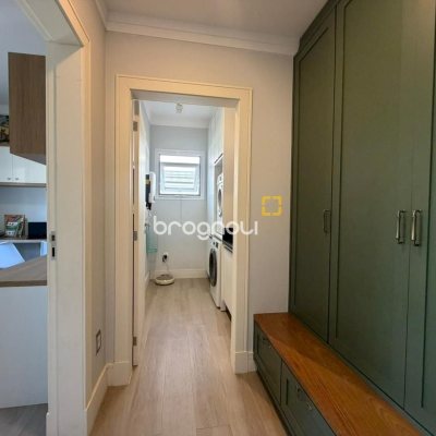 Casa de Condomínio com 204m², 3 quartos (sendo 1 suíte), 1 garagem, no bairro Sul do Rio em Santo Amaro da Imperatriz
